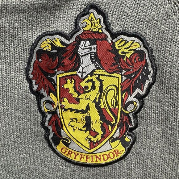 Harry Potter Gryffindor Sweater Small V-Neck Hogwarts Uniform Wizarding World - Picture 2 of 14
